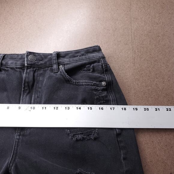 American Eagle Mom Jeans Women's 6 Black Distressed Destroyed Comfort Denim - Picture 4 of 12